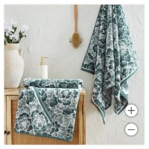 Trident Floral    Bath Towel 2pack